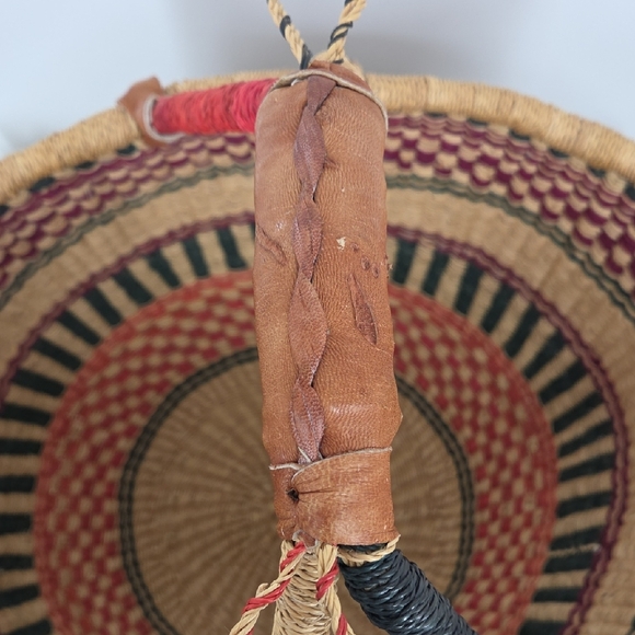 African Bolga Handwoven Market Basket - Natural, Burgundy & Olive - Picture 5 of 8